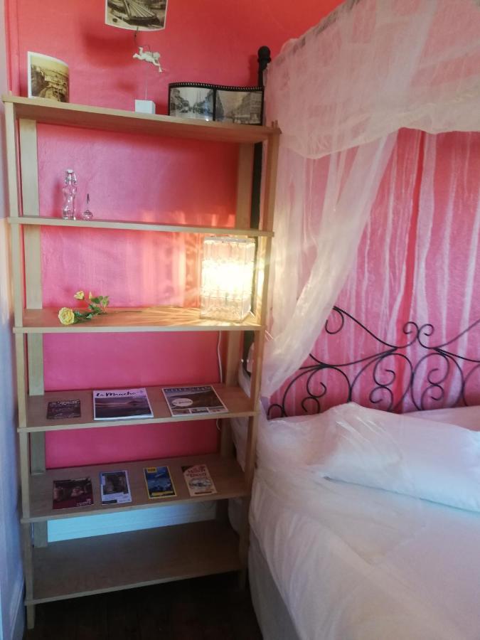 La Chambre D'Hote De Chris Cherbourg-en-Cotentin Exteriör bild